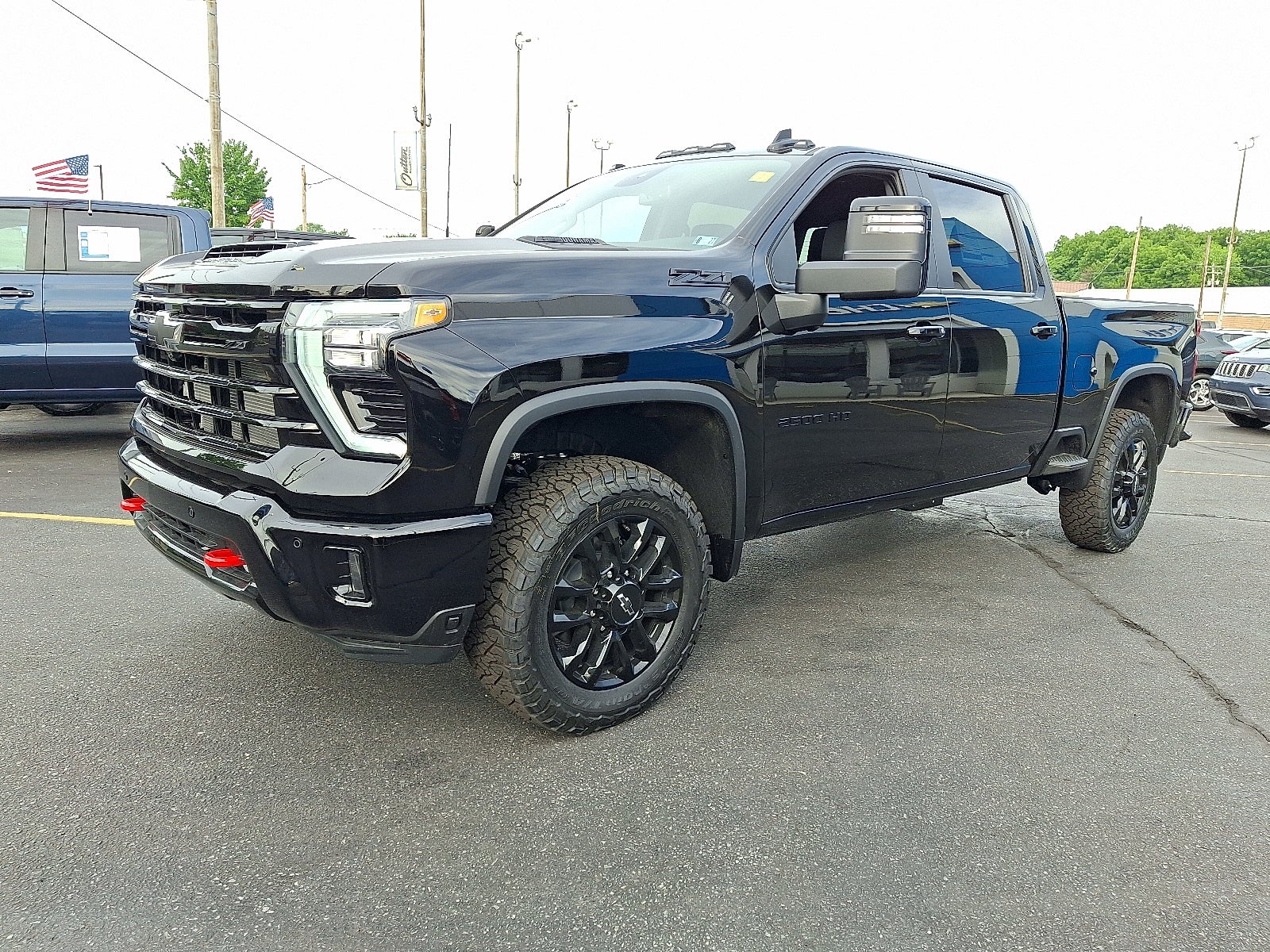 2026 Chevrolet Silverado 2500 HD LT 4WD in Black — front three-quarter view
