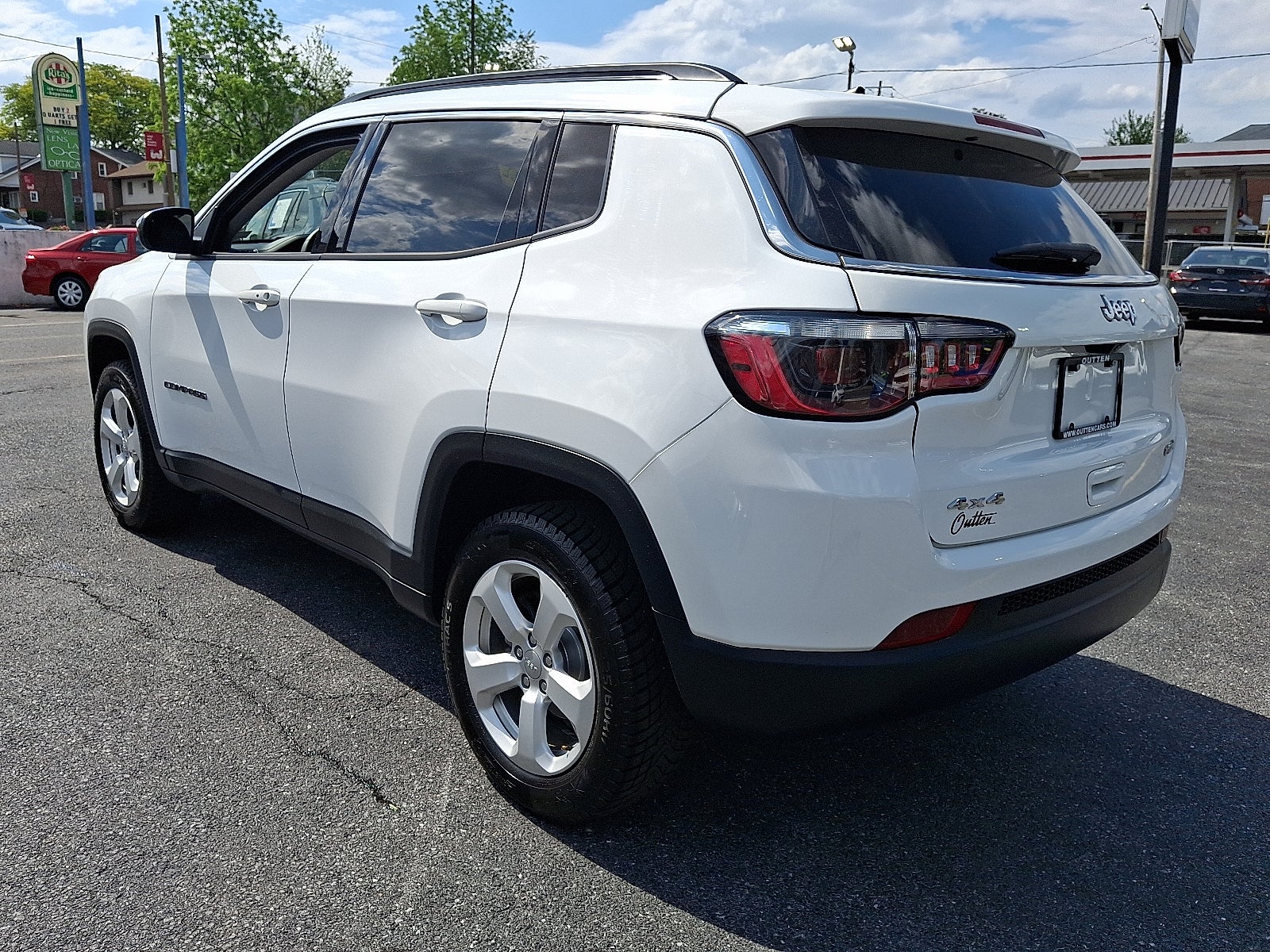 2022 Jeep Compass — rear three-quarter view