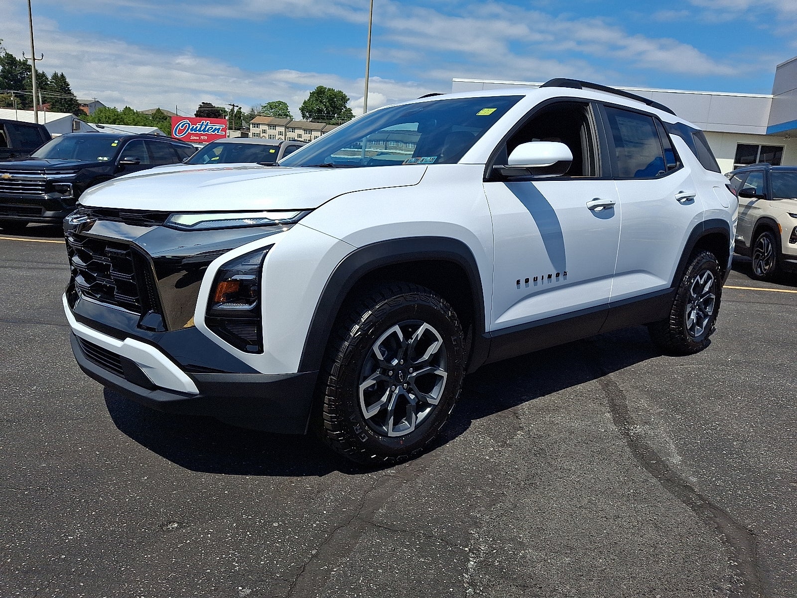 2027 Chevrolet Equinox ACTIV AWD in Polar White Tricoat — front three-quarter view