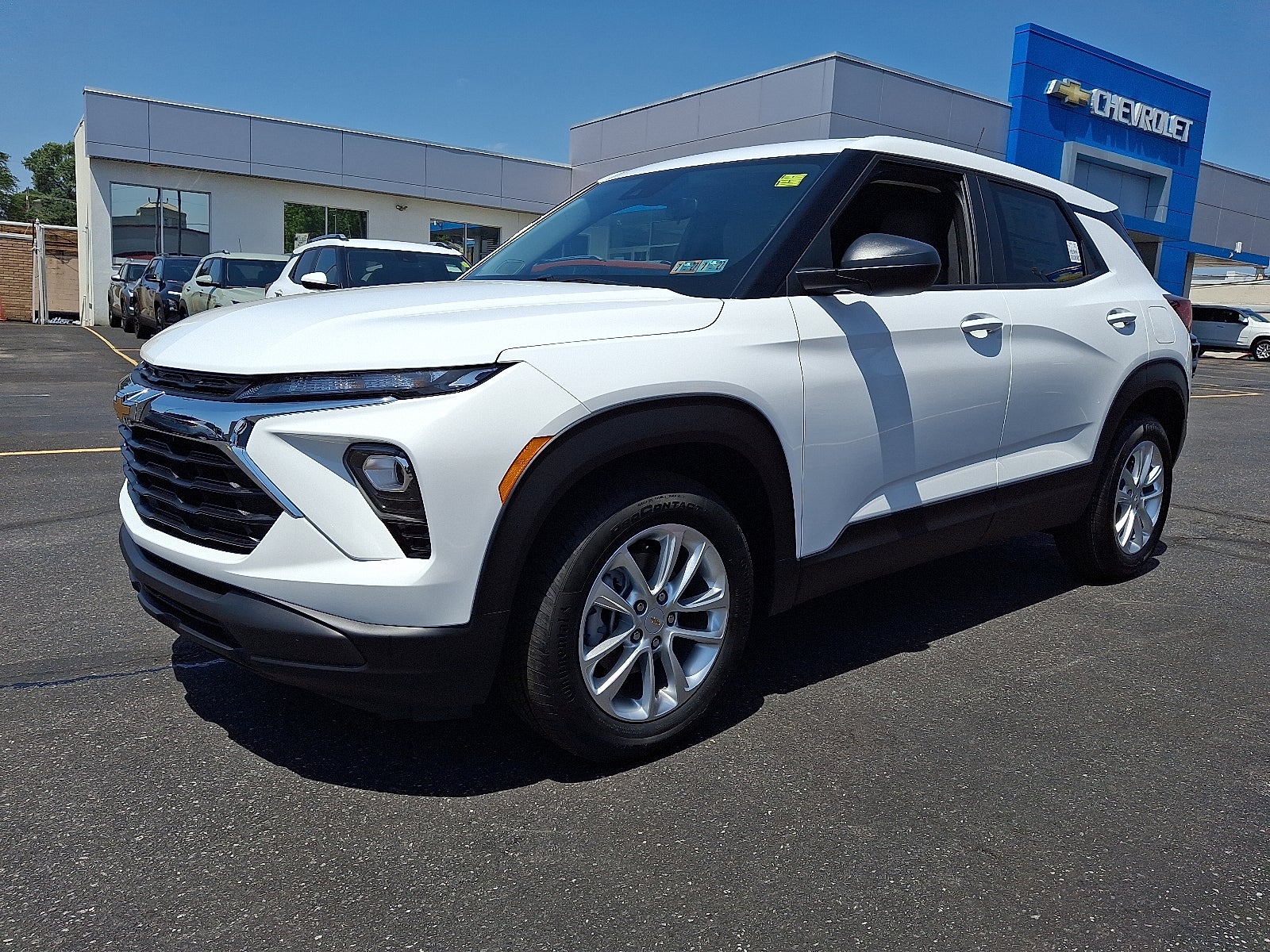 2026 Chevrolet Trailblazer LS FWD in Summit White — front three-quarter view