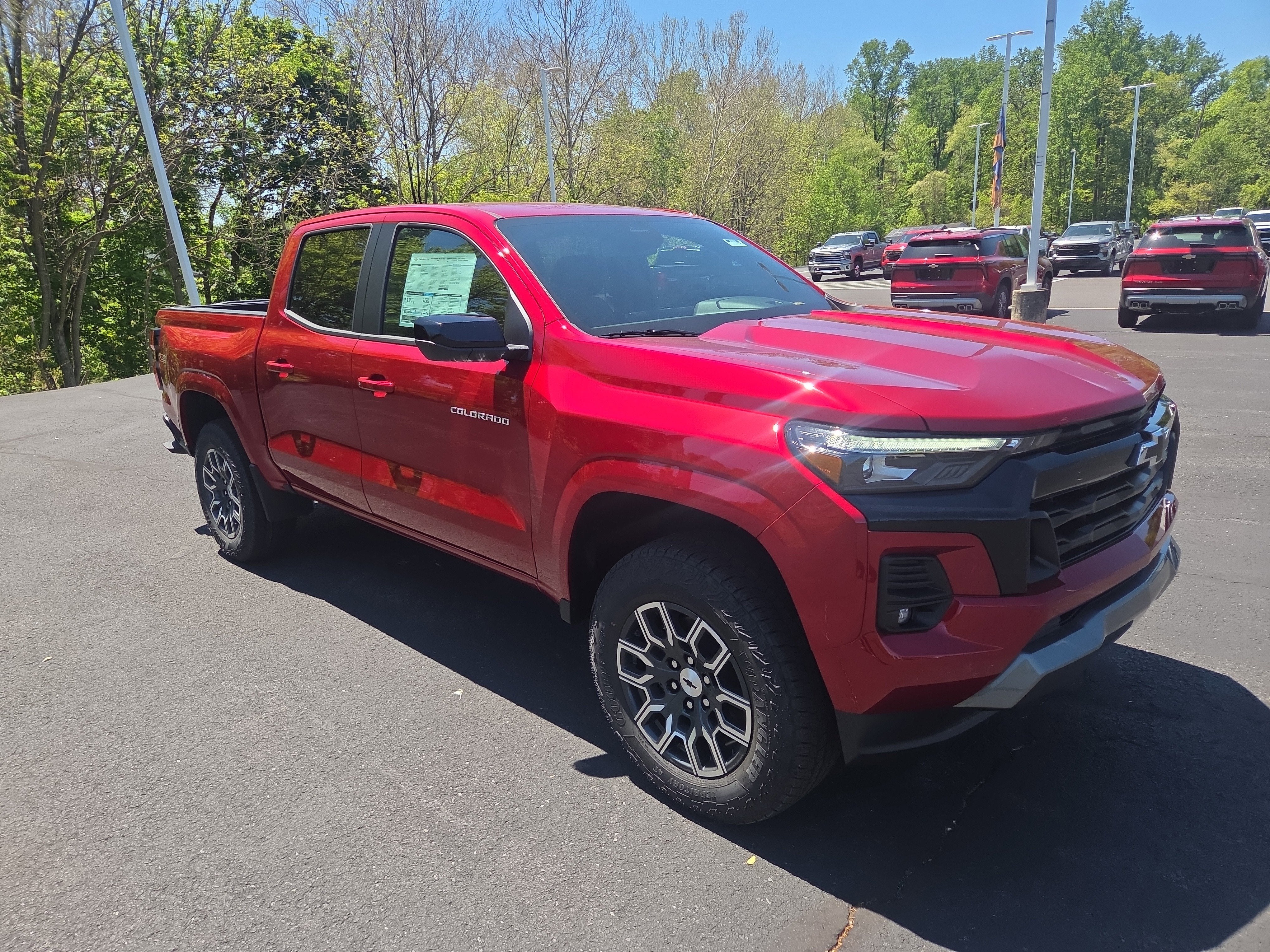 2026 Chevrolet Colorado Z71 4WD in Radiant Red Tintcoat — front three-quarter view