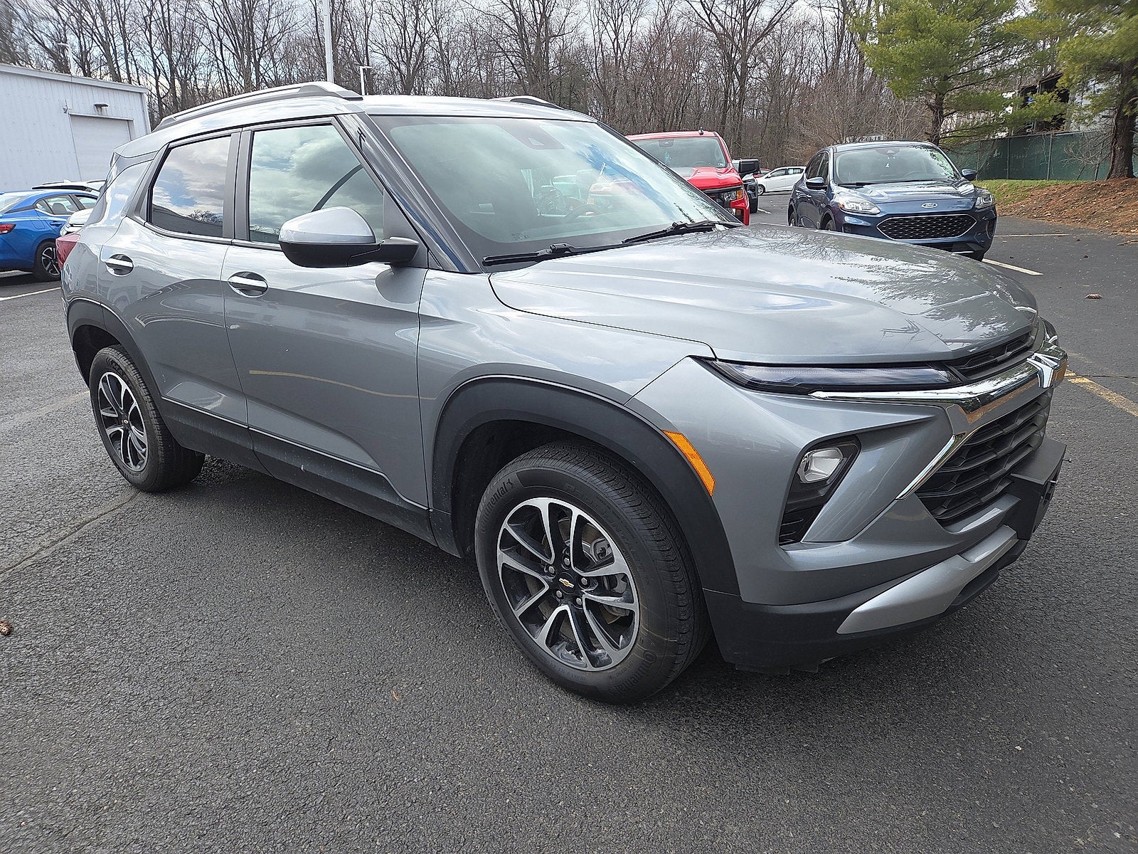 2025 Chevrolet Trailblazer LT AWD in Sterling Gray Metallic — front three-quarter view
