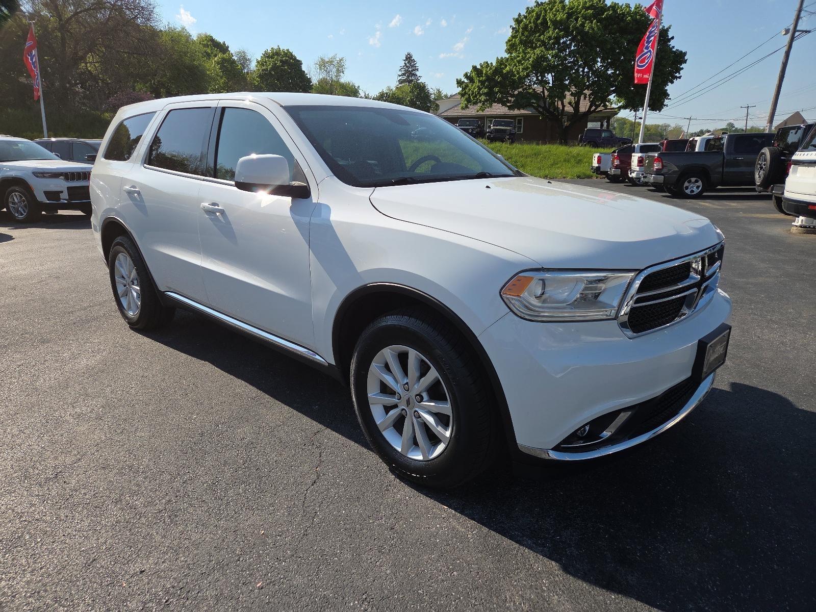 2019 Dodge Durango SXT AWD in White Knuckle Clearcoat — front three-quarter view