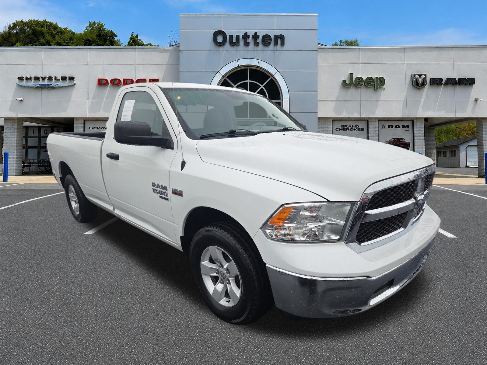 2019 RAM 1500 Classic Tradesman 4x2 Reg Cab 8' Box in Bright White Clearcoat — front three-quarter view
