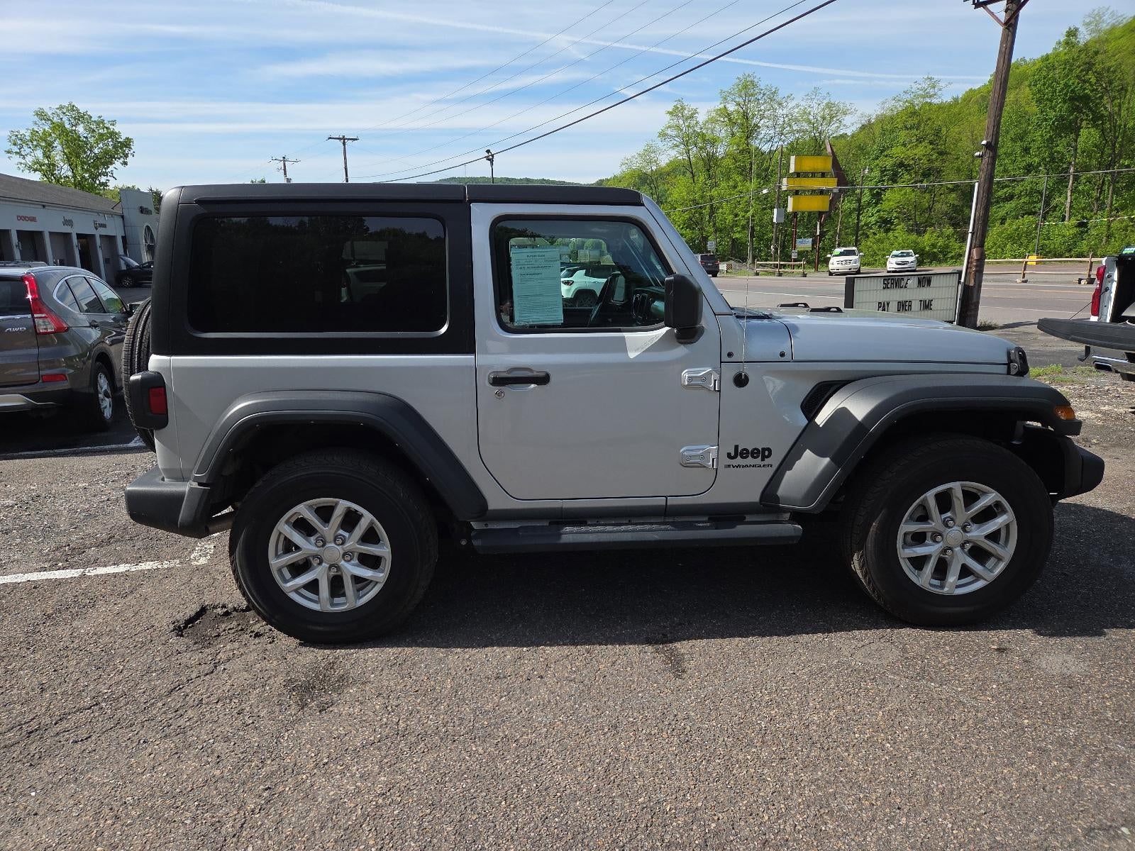 2023 Jeep Wrangler — side profile view