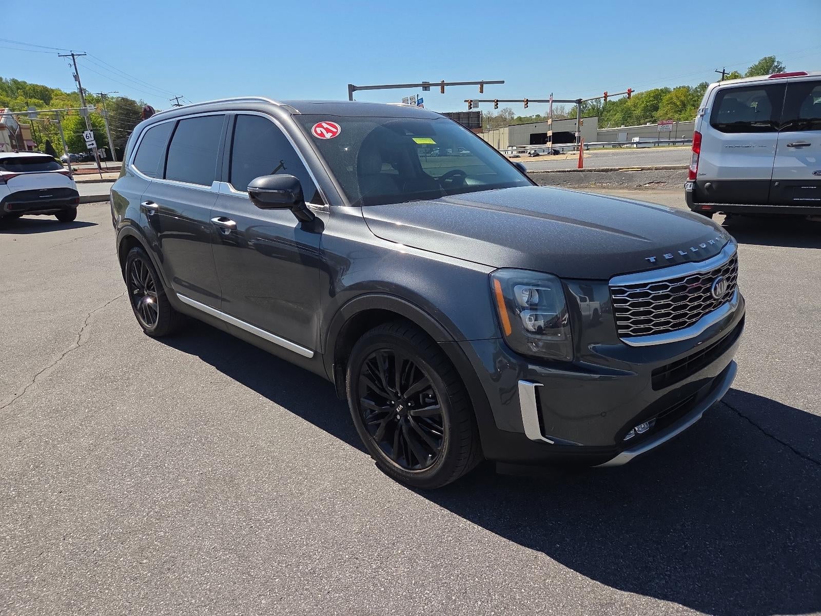 2021 Kia Telluride SX AWD in Gravity Grey — front three-quarter view