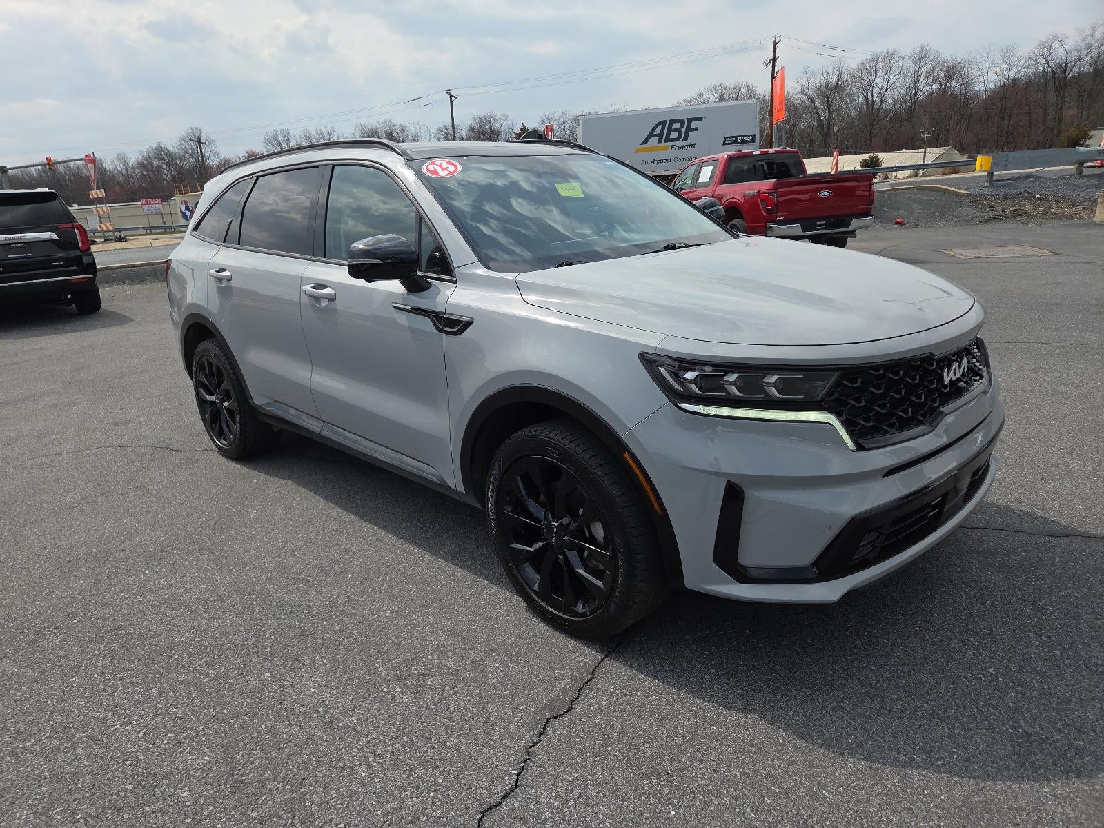 2023 Kia Sorento SX Prestige AWD in Wolf Gray — front three-quarter view